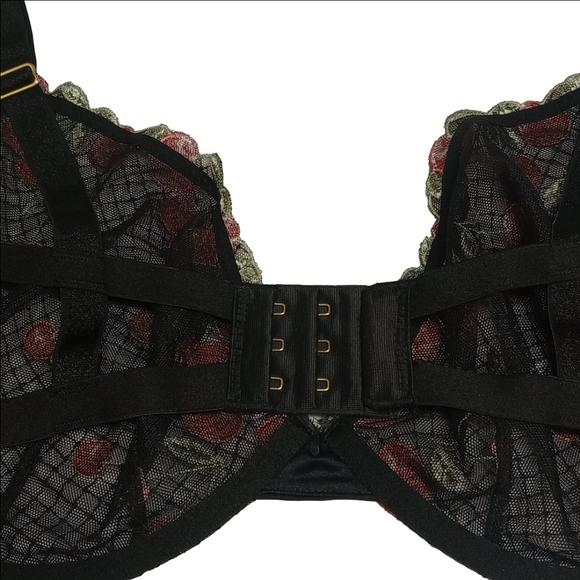🍒 VICTORIA'S SECRET BLACK DEMI LACE UNLINED BRA WITH EMBROIDERED RED CHERRIES - Picture 8 of 10